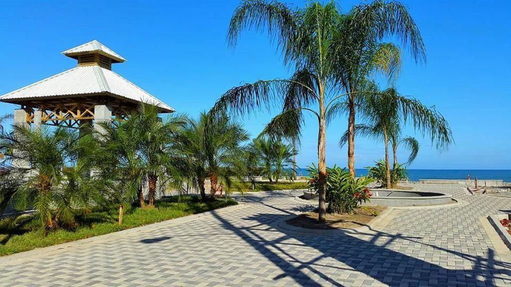 Uw Oasis Hotel La Ceiba Esterno foto